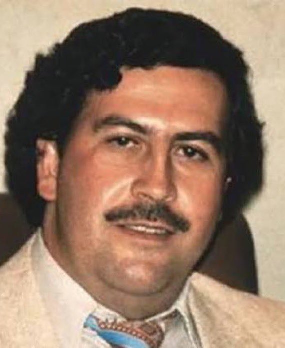 diongentle_'s tweet photo. Pablo Escobar.                                       ??? https://t.co/g3RqSIWjs5