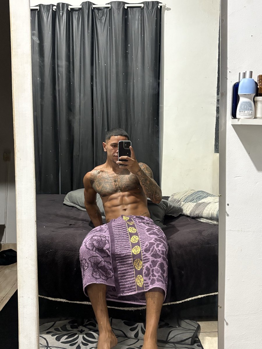 Wesleyjr00's tweet photo. Solteiro desse rs 😍🫠 https://t.co/pyUIEeCwsj