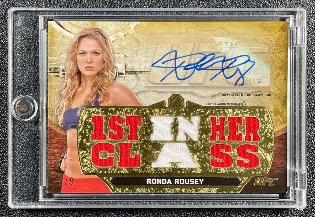 UFCCardSpotter's tweet photo. RONDA ROUSEY 2014 TOPPS UFC KNOCKOUT TRIPLE THREADS #TTAR-RR RELIC AUTO GOLD /9
Ending September 23rd 9:55 PM EST
Bid/Buy via the link in our bio ⤵️
#ufccards #ebaypartner https://t.co/mKNGjYoymj