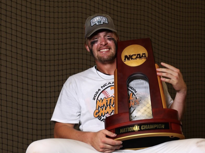 ByMikeWilson's tweet photo. Blake Burke was named the Southern League MVP.

The former Vols slugger hit .285 with 30 homers and 88 RBIs with Double-A Biloxi. He led the Southern League in all three categories when he was promoted to Nashville.

He also stole 28 bases. https://t.co/mi9QGjGMP7