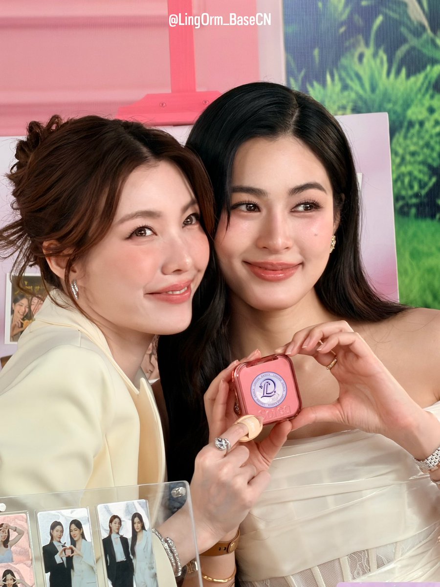 LingOrm_BaseCN's tweet photo. 岁岁相伴，常有欢喜。🌕
中秋快乐，万事顺遂。🥮

LINGORM PRESENTER SOFEA
#LingOrmSofeaLiveStream
#LingOrm #หลิงออม
@linglingsirilak @ormmormm https://t.co/Vr10pViiaK