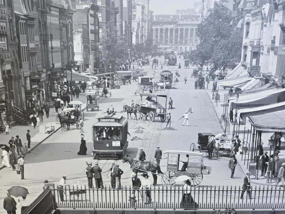 shelrobert69's tweet photo. @KristofferVA @owroot This is downtown Washington DC ten years before the Lincoln Memorial was built. DC's population was like 400,000 people at the time the Lincoln Memorial was built, about the same size as San Francisco. The National Mall as we know it was a relatively late addition to DC. https://t.co/YJUxesmqQK