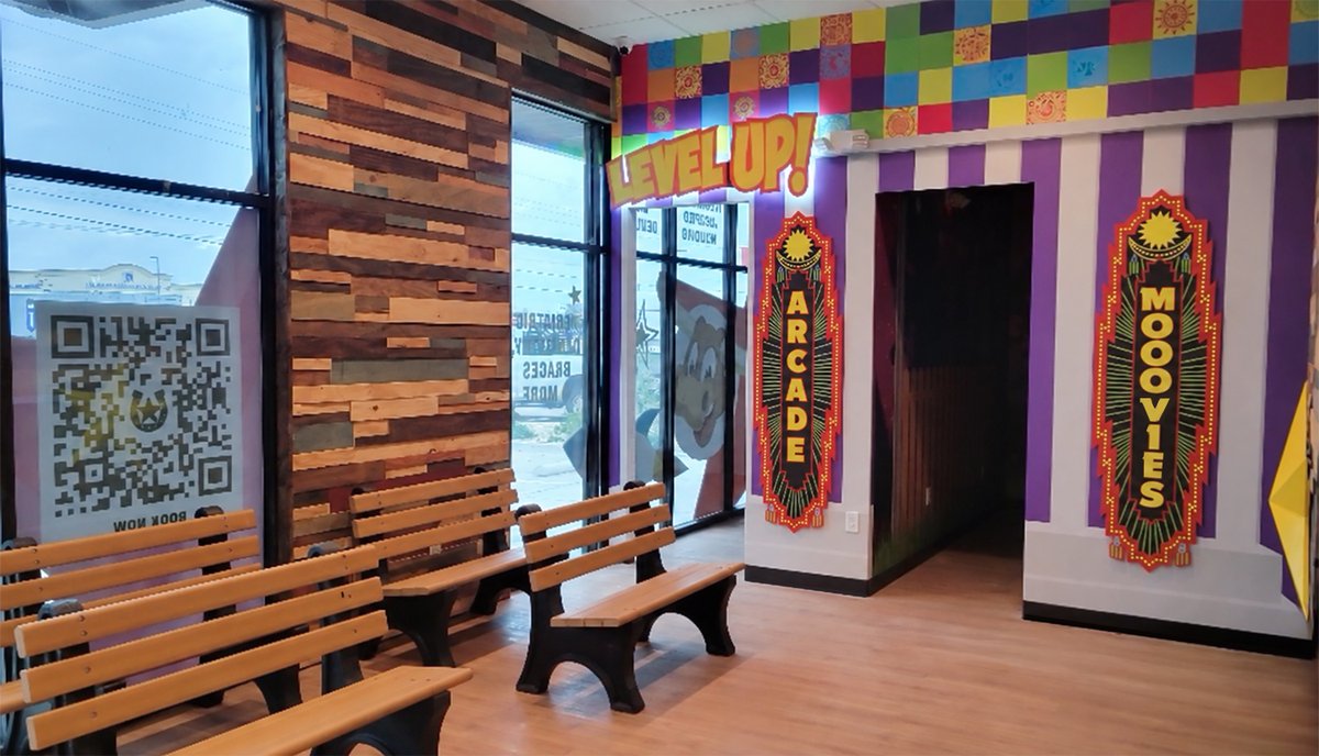 TheStoreDecor's tweet photo. Transform your space! Brick-style details, wood walls, and vinyl graphics brought Rodeo Dental to life. Curious how? Check out the full project! 

#RodeoDental #VinylGraphics https://t.co/yQp2Om0XAr
