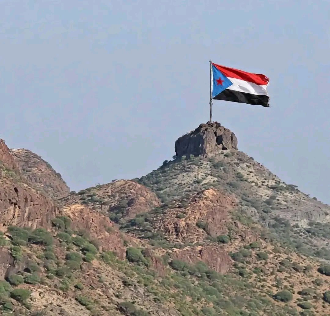 d2hkt's tweet photo. تم استعادة اخر نقطة من حدود دولة الجنوب العربي 
الله اكبر والعزه لله 
#عاش الجنوب حرا ابيا@ https://t.co/6gvA27jiFs