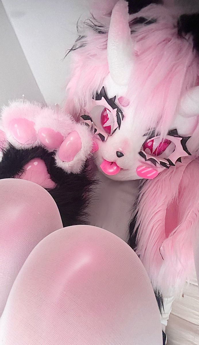 jijijjang0_0's tweet photo. 가까이서 봐줘💗

#FursuitEveryday #Fursuit #furry 
#FursuitEverday #퍼리 #퍼슈트 https://t.co/c0lz0ZZzPB