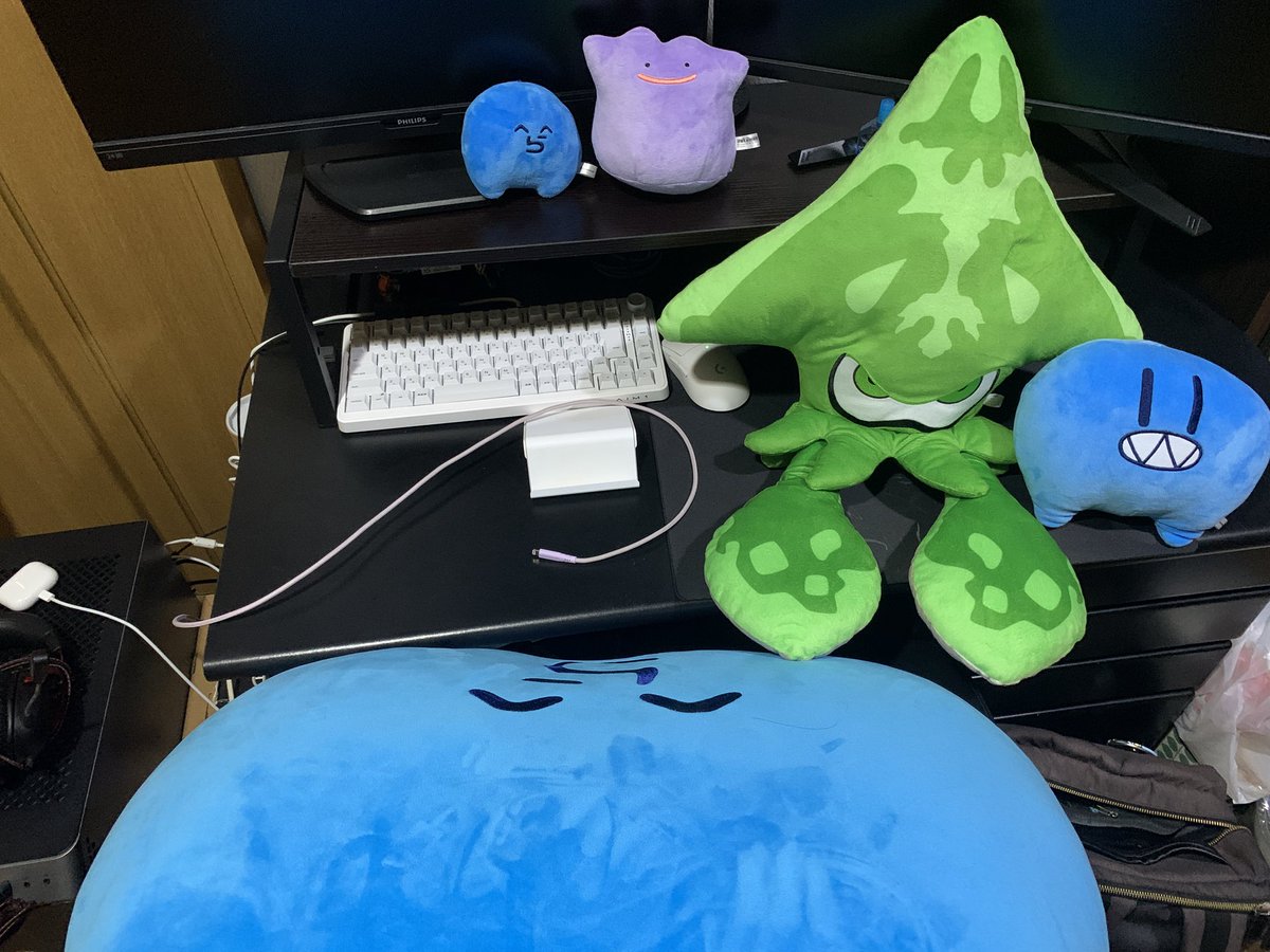 ikeng3_dayo's tweet photo. 我が家のぬいぐるみが1個増えました😁
次はポケモンの身代わりぬいぐるみ欲しい https://t.co/3NZFQCLway