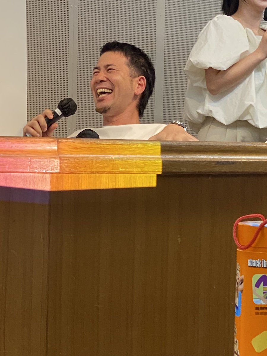 yamato_oi's tweet photo. ほとんど唯一に近い演者さんお揃いの写真と、健康になりつつある各位の表情を1枚ずつ。山田さんは涼しい顔をされてたので撮り損ねました。

#Xトーク https://t.co/0WfRM39sF8