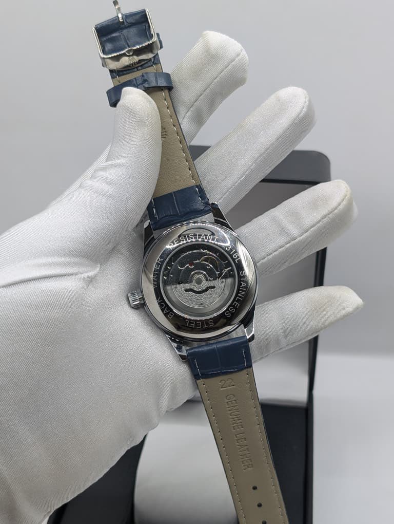 Flash_gadgetsss's tweet photo. Time piece 

N25,000 each 

📍Location kano and kaduna, 
Delivery is nationwide 
Call or WhatsApp, 07077430334 https://t.co/Ouu8EBnYqZ