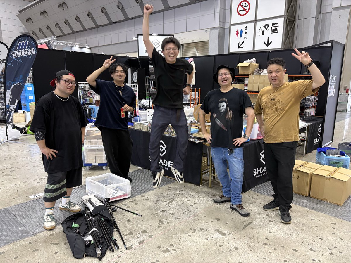 HiroTon180's tweet photo. 岩手着いた〜
これにて今年のダーツ祭りは終わりです✨
2日目出来なかったのは残念だったけど、『奇跡の様な3泊4日』でした〜✨
来年も同じメンバーでブースに立てれば良いな〜🎯 https://t.co/KF1xAFTvMq
