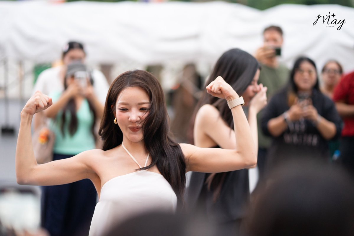 MayOfficial_TH's tweet photo. เคะกล้ามมาแล้วค้าบ 💪🏻💪🏻💪🏻

FAYMAY AT EFW26
#ELLEFashionWeek2026
#EFW26ATICONSIAM 
#SeeYouAtTheTent https://t.co/Rx1SKXRlCD