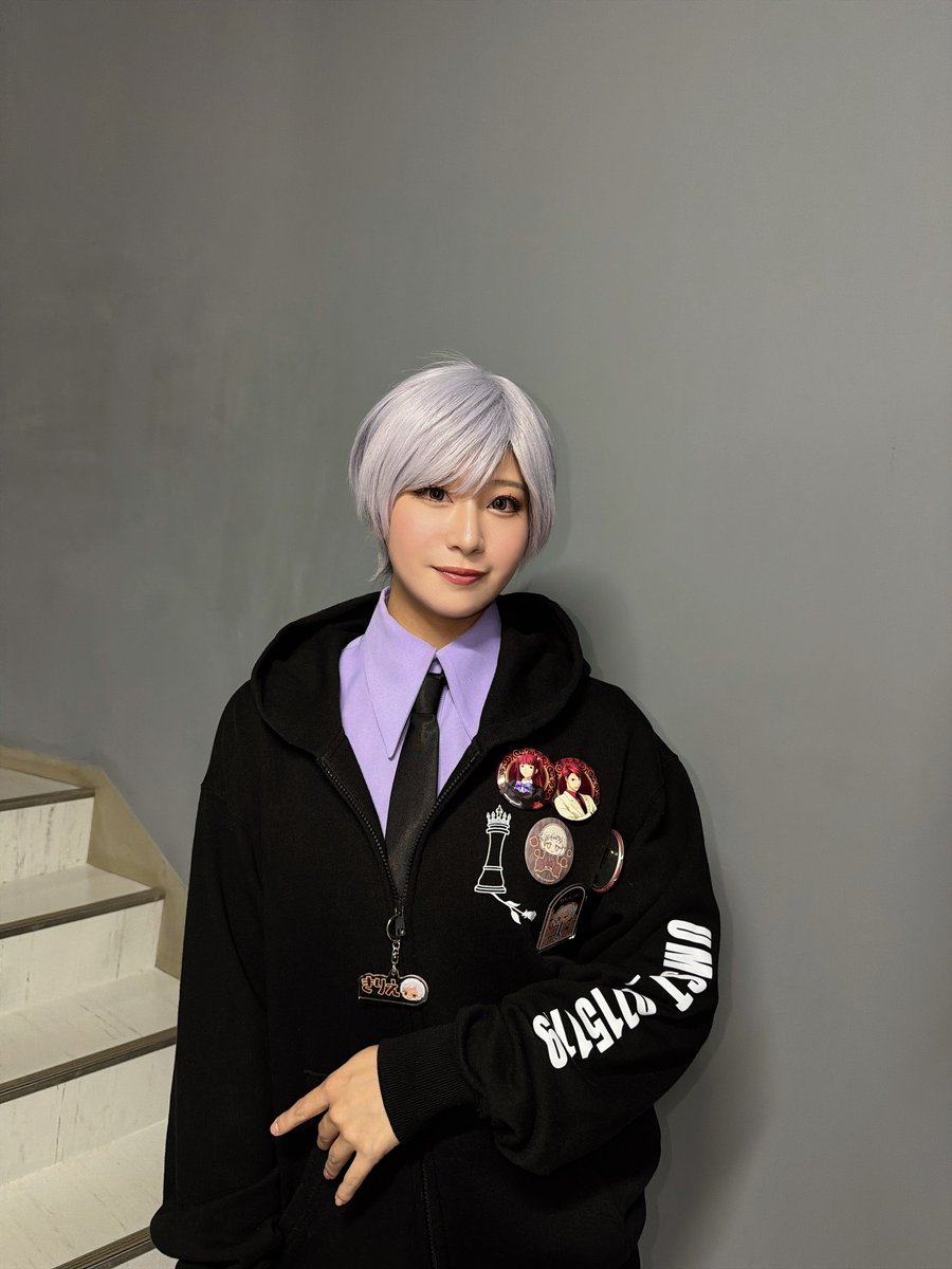 YAZAWA_RIO's tweet photo. #うみステ
本日もご来場ありがとうございました✨️

カーテンコールで栄治さんが言ってたうみステパーカー
私が着用してるのはLサイズです
衣裳着た上からでも着れる大きめサイズ🪽

同じサイズが着たいだなんて可愛い🤭
貰えるといいですね🤭🤭 https://t.co/pZtE2AzUJr
