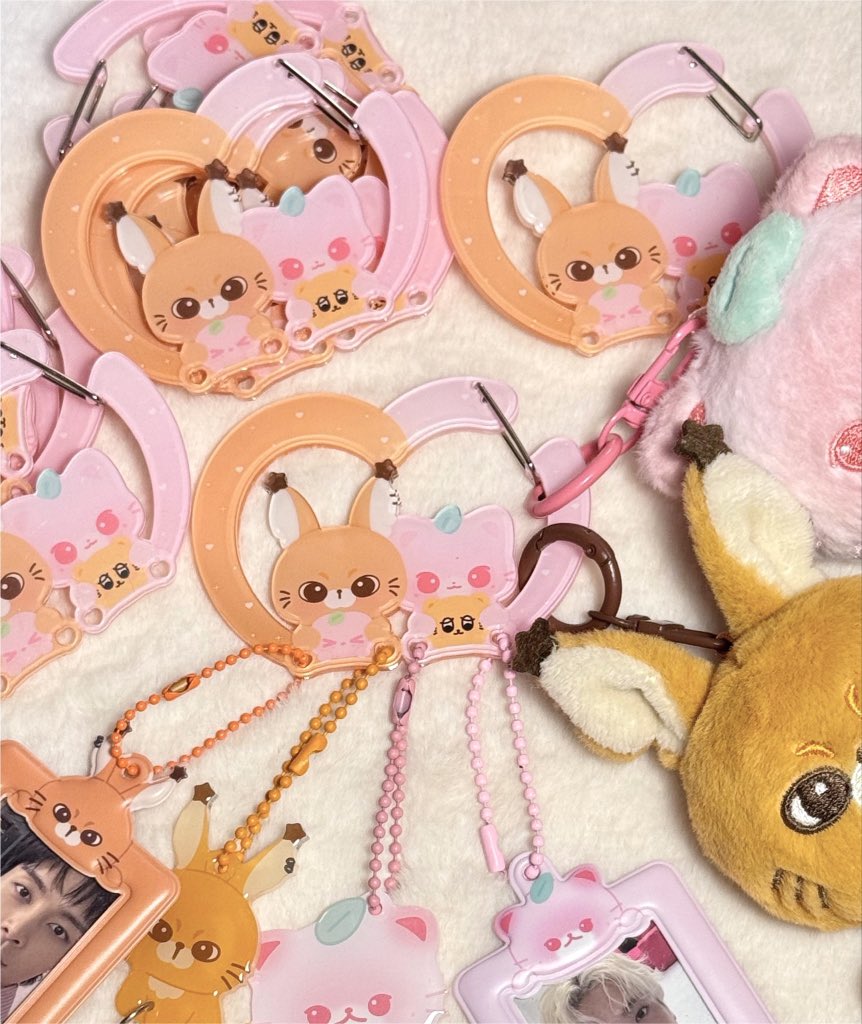 23s18m's tweet photo. ♡ pls rt ♡
Giveaway JOHNJAE 🌻🍑#THE_REDLINE_BANGKOK

✧ Carabiner johnjae 100 ea

- แสดงหลักฐานเป็นจอนแจอย่างใดอย่างหนึ่ง
(bubble johnny+jaehyun / johnnycal+bokhyun doll /openchat johnjae)

🗓️ 31 oct / 1 Nov 
⏰ tba
📍 Thammasat stadium 
#NCT127_5TH_NEOCITY_BANGKOK_THE_REDLINE https://t.co/KUejrpn6CZ