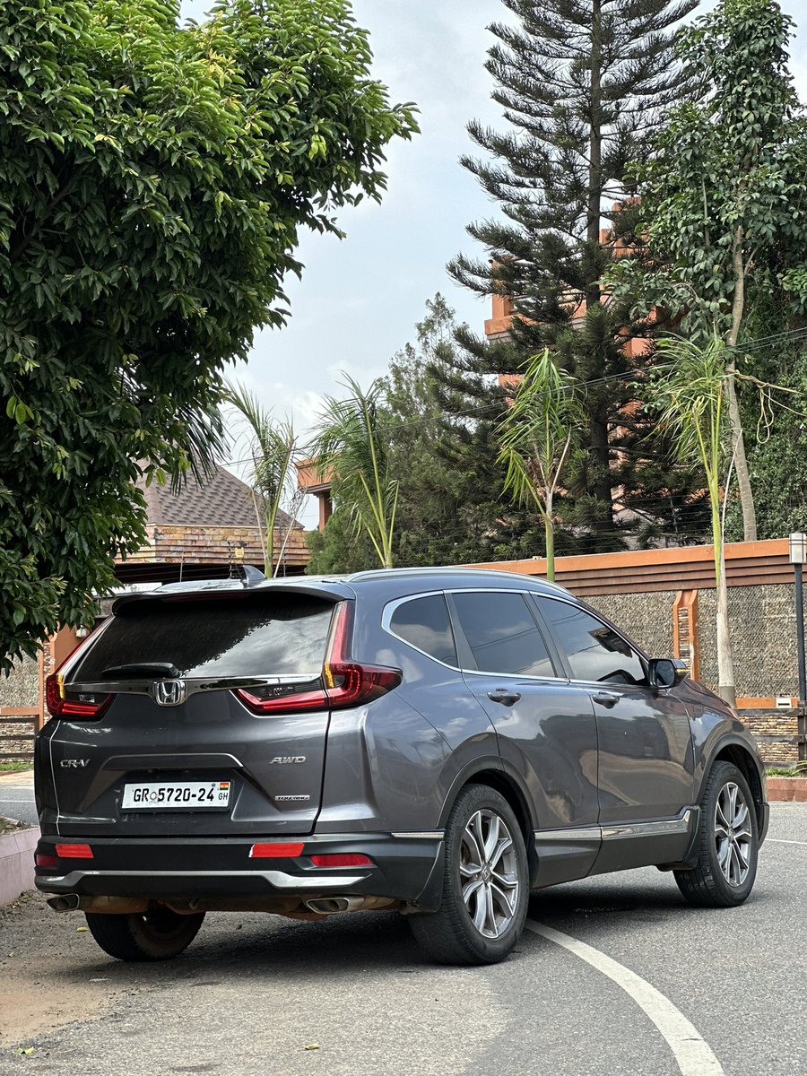 yourcarguy_auto's tweet photo. 2022 Honda CR-V Touring 
45k miles 
GHS 340,000

•1.5L Turbocharged Engine
•Leather Seats 
•Panoramic Sunroof 
•Automatic Transmission 

DM @yourcarguy_auto or WhatsApp us on 0209013527/ 0279891173

#YourCarGuy 🚗🕺🏾 https://t.co/miVxes1X4n