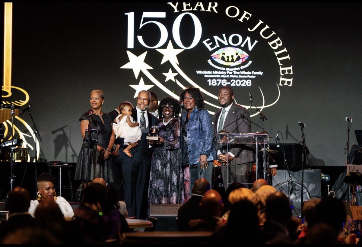PhillyMayor's tweet photo. From seven faithful members in 1876 to a church family of more than 15,000 strong today, @enontab has spent 150 years worshiping, serving and strengthening generations.

Saturday night, we celebrated that extraordinary legacy. May it continue to ring on for generations to come. https://t.co/iS7CZOR9ew