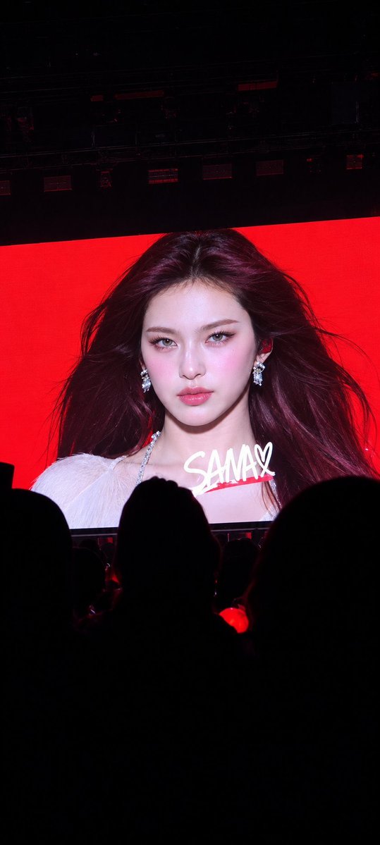 luicerne's tweet photo. HAAAA CAKEP BANGET. https://t.co/khojUgEmXr