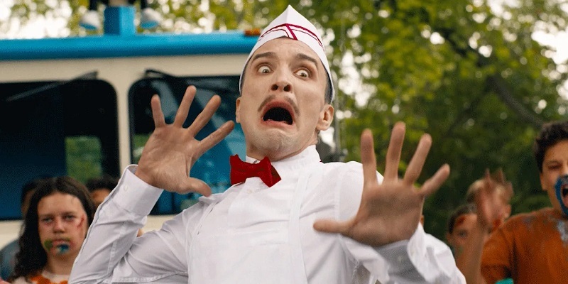 themoviewaffler's tweet photo. "Each time Eli Roth evoked a genre classic I felt like Will Smith watching Chris Rock make jokes about his wife."
ICE CREAM MAN is on UK/ROI VOD now.
Read @hilliseric's review at https://t.co/6w3sWotY9s
#IceCreamMan #horror #EliRoth #film #movies https://t.co/w7un34fFlC