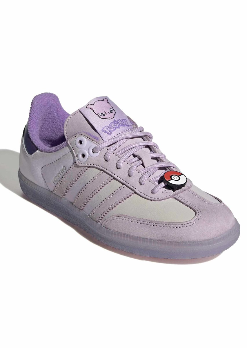 DiscussingFilm's tweet photo. Adidas has now launched a sneaker collection for Pokémon's 30th Anniversary featuring Pikachu, Charmander, Rayquaza, Charmeleon and Mewtwo.

Available to buy now at @SolePlayATLANTA: https://t.co/zivcKXAUjk https://t.co/VCghxgiiHY