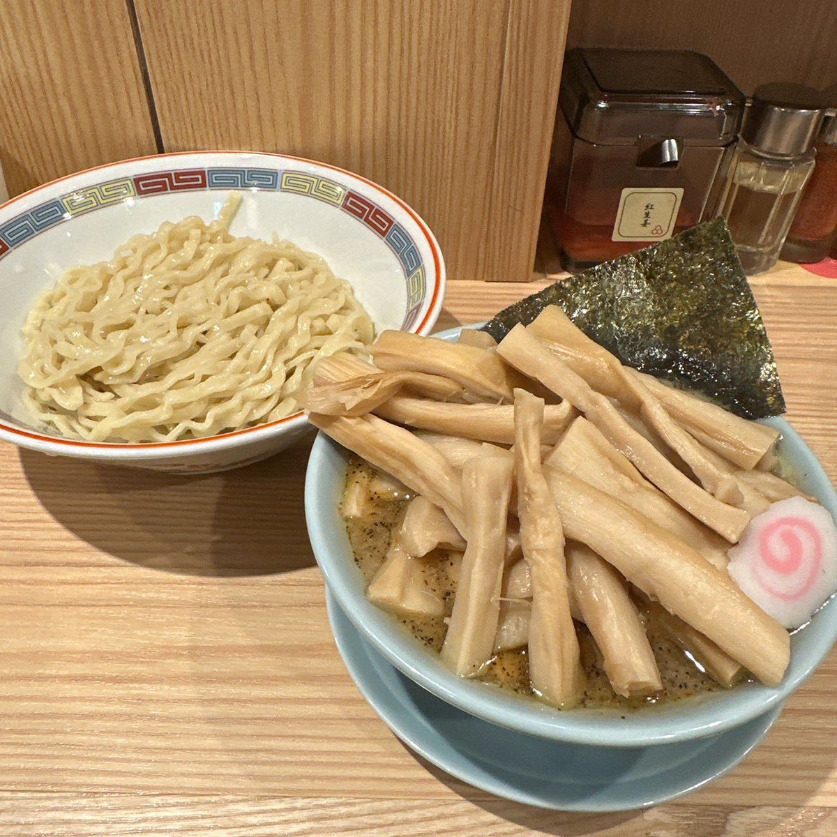 117melody's tweet photo. 美味しいごはんを見て欲しいチャンネル
・ハイボールバー上野1923(上野)
・動坂食堂(千駄木～田端)
・久臨(御茶ノ水)
・ファイト餃子(巣鴨) https://t.co/CrWnRy4IBK