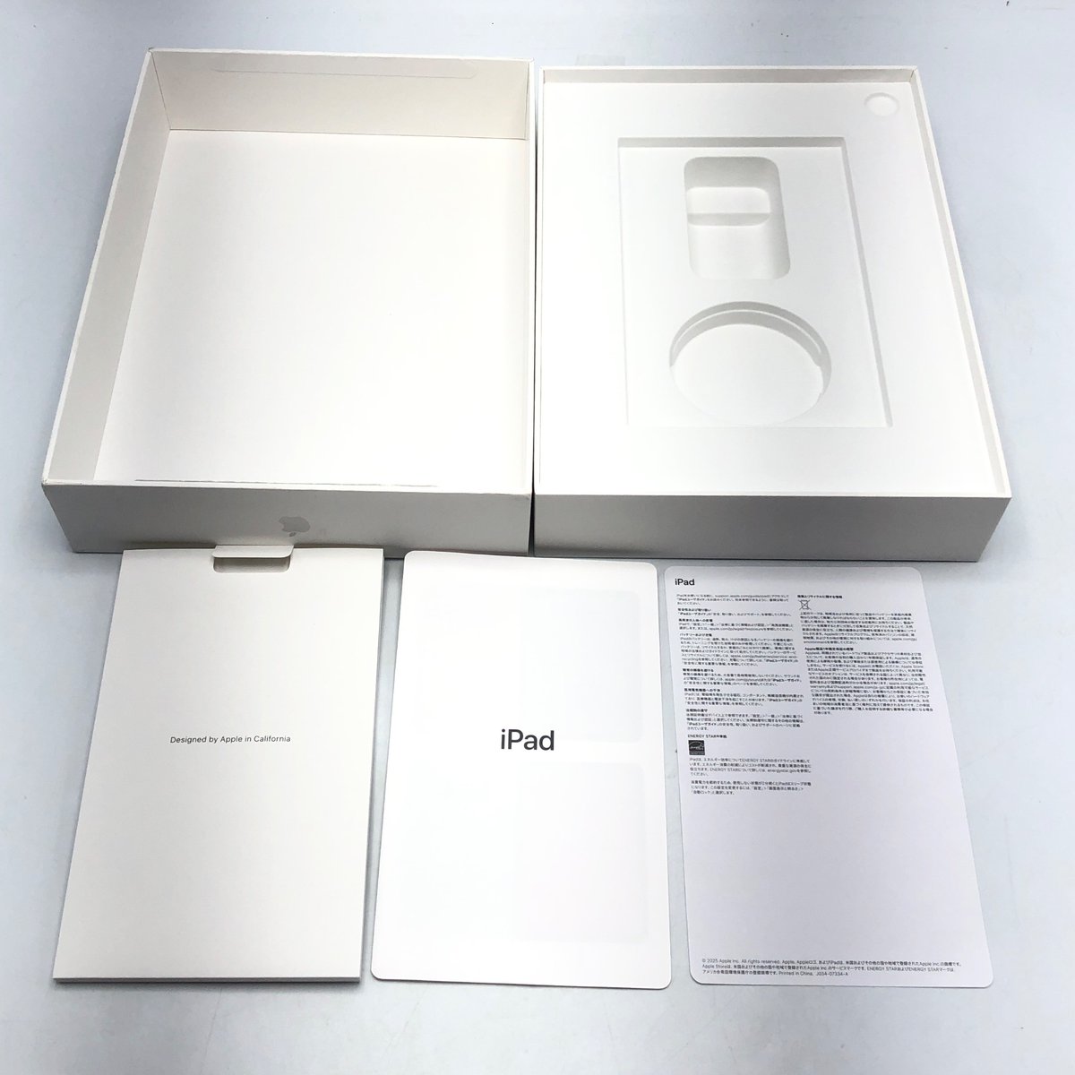 otasou_handa's tweet photo. 【販売中】iPad 11インチ(A16)
超高速「A16 Bionic」チップ搭載で、動画視聴もイラスト制作も圧倒的に快適!大容量128GBのWiFiモデルで、写真やアプリもたっぷり保存できま��。人気の美しいシルバーカラーです。
#iPad #iPadA16 #中古iPad #タブレット #Apple #128GB #コスパ最強 #お宝創庫 https://t.co/2TNEKB2yW8