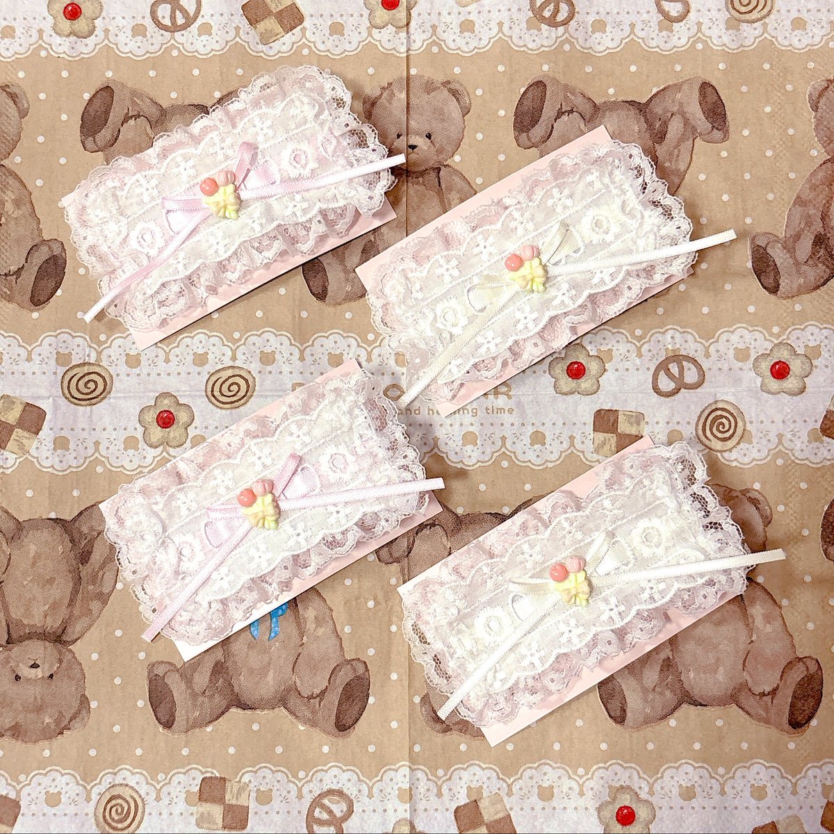 Spring_hascome_'s tweet photo. 10月は委託販売をお願いできることになりました‼️どうぞよろしくお願いします‼️

🍤ミニチュアベーカリー＆スイーツアートの世界展 2026 in 海老名マルイ
開催日時： 10月2日(金)～18日(日)
営業時間： 10:30～19:00  最終入場18:30
会場 ： 5階イベントスペース
入場料　： 800円／3歳以下は入場無料 https://t.co/sEycgBjvZh