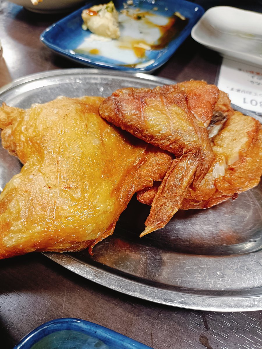 hit2neo's tweet photo. 若鶏半身揚げで有名な小樽なると屋🐓🍗
半身揚げ以外の料理もうんまー♪
最高😋✨ https://t.co/LYZEJRxOVc
