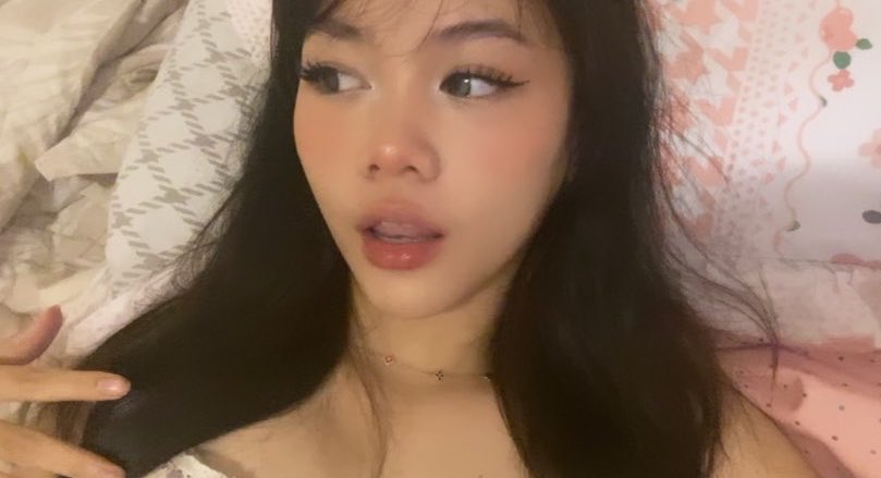 pretezl's tweet photo. ✨🌙 https://t.co/NnnO0pQeou
