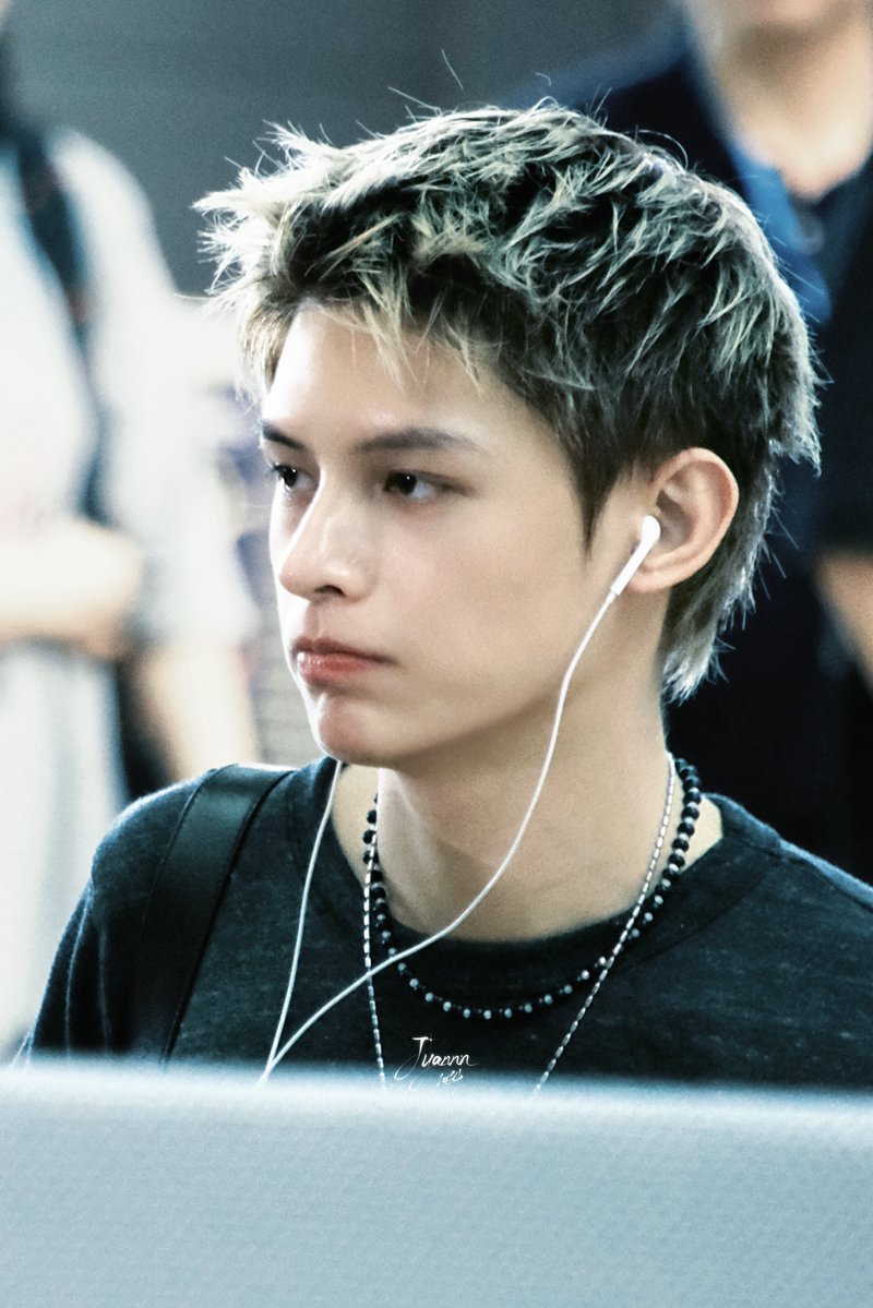 yjiuntehe's tweet photo. @ofjvn_ JAMES CHAO has such a natural way of drawing attention, that CHAO ENERGY feels effortless, IDEA BANK feels limitless, and JAMACE feels unforgettable.

JAMES RACES INTO THE SPOTLIGHT

#JAMESOnTrack
#ジェームス #제임스
#CORTIS_InkigayoTokyo https://t.co/umjmBhwmyL