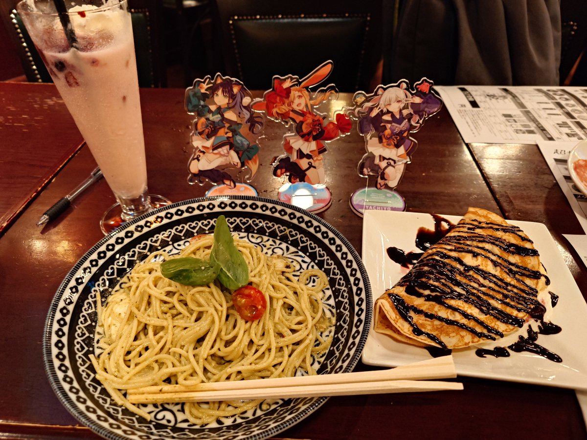 crow_star's tweet photo. HUBの超かぐや姫コラボ堪能してきましてよ〜 https://t.co/dSK7KdkqnB