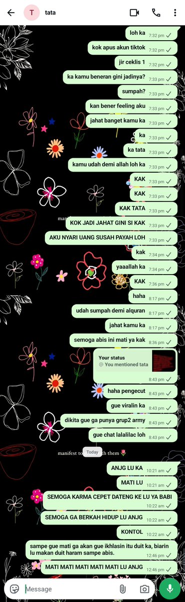 itsmeaishaaa_'s tweet photo. @fitria_okt86816 cuman tolong ramein ya guys, biar ga ada orang lain lagi yang jadi korbannya, cukup aku aja kalian jangan sampe kena ya. hati -hati guys jangan sampe kaya aku ya... dia nih licik orangnya, hati2 ya guys sama nomor ini +62 895-3146-8210 https://t.co/g5eyANHOm8