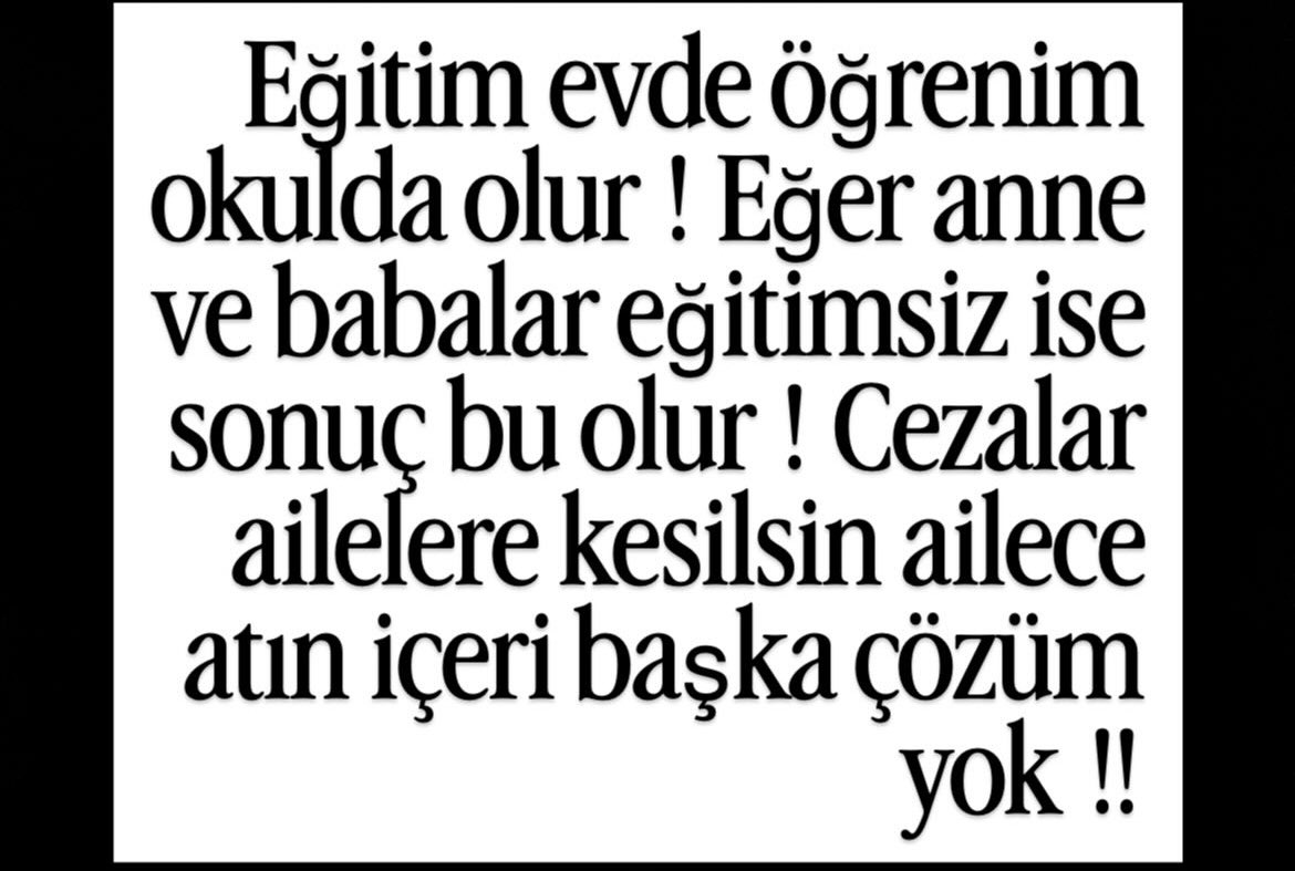 yesimsalkim's tweet photo. Çocukları ile ilgilenmeyen aileleri önce eğitin lütfen ! Bir de bu silah olayı çok tatsız bir hal almaya başladı evinizde niye pompalı var ? Hayırdır savaşta mıyız ? Niye evde o silahlar , neden ulaşılabiliyor ? Siz doğurup sonrada 15 yıldır hayatta olan biriyle neden  ilgilenmiyorsunuz ? Neden doğuruyor ve eğitmiyorsunuz ? Doğurmakta ki amacınız ne ? Neden anne baba olmaya karar veriyor ve bunun gerekliliklerini yerine getirmiyorsunuz ? Başkalarının hayatlarıyla ilgileneceğinize niye kendi hayatınızı dönüp de düzeltmeye çalışmıyorsunuz ? Sizler niye birey olmayı beceremeden ! Evlenip çocuk yapmaya başlıyorsunuz ? Siz ürüyorsunuz sadece bunun adı ne aile nede anne babalık bu düpedüz saçmalık artık ! #saldırı #manisa Geçmiş olsun yaralılara acil şifa diliyorum.Gerçekten çok üzgünüm çok …..Okulları suçlayıp durmayın ayrıca okul öğrenim yeridir , eğitim evde olur anlayın artık ! Senin eğitemediğini okulda öğretmen eğitemez onun görevi öğretmek ! Ders öğretmek evde koyulan disiplinin devamını sağlamak !!! Askerlik mi orası ! Okul !