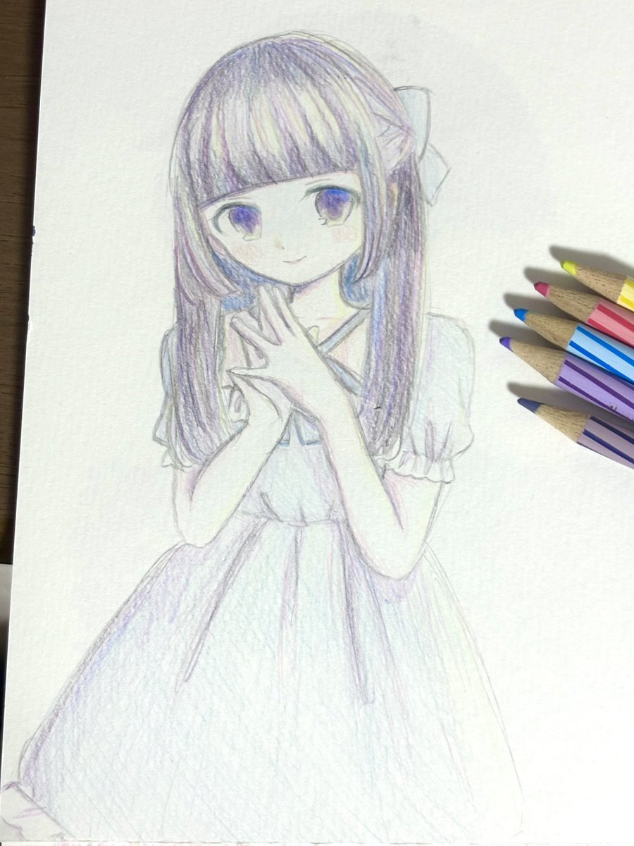 _ririri0120's tweet photo. 最近色鉛筆5色しばりで絵を描くのにハマってる💭 https://t.co/iCrkRxHscI
