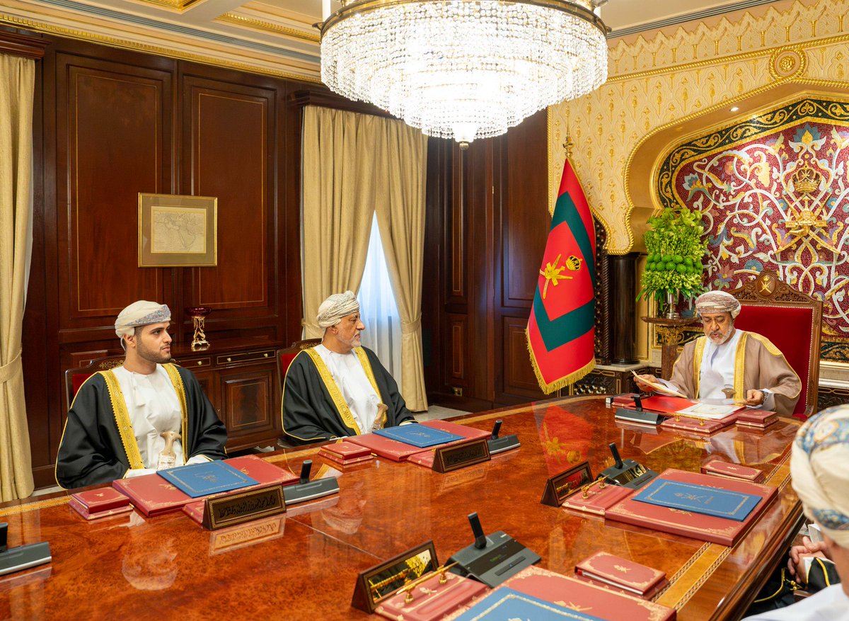 ONA_eng's tweet photo. His Majesty Sultan Haitham bin Tarik presides over the Council of Ministers meeting at Al Hosn Palace in #Salalah. https://t.co/LCy7Wy6CaH