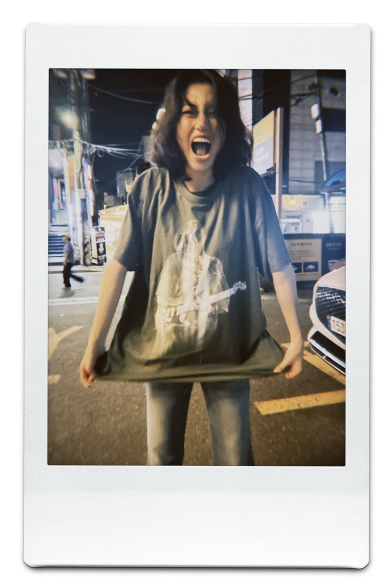 redplays_SNS's tweet photo. [🌻] 260922 | Doyeon Naver Blog
Free-spirited Eccentric and Yellowtail

YooJung says,
“Doyeon is.. a really, really free-spirited..! eccentric”

An eccentric!

#최유정 #CHOIYOOJUNG (1)
(❄️ #dodaeng #김도연 #kimdoyeon) https://t.co/S0BeZwFAki