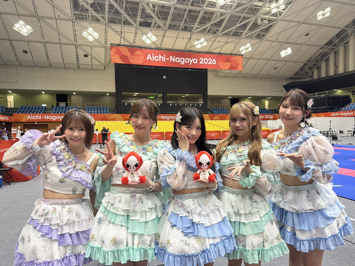 __38hpy's tweet photo. #愛知名古屋2026 #アジア競技大会 
空手会場にてライブパフォーマンスを
させていただきました！

みなさんの熱さが伝わってきて
ずっとドキドキしてました ...！

次は24日フェンシング会場です！
よろしくお願いします⭐️⊹ ˚ https://t.co/r6LP6AA03o