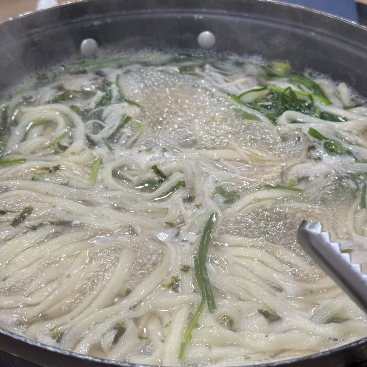 biblica_timez's tweet photo. 칼국슈 냠 https://t.co/iaLaY4VTRd