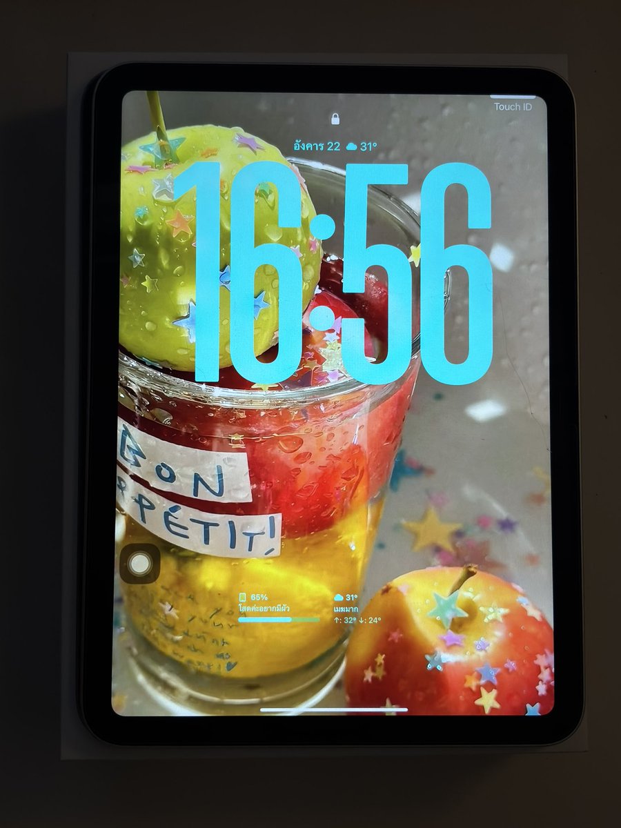 ddaoderr_cr's tweet photo. ส่งต่อ iPad a16 128g  สี silver เครื่องใช้เองงับ￼🧤☘️  10,500 (ต่อรองได้ค่ะ)🫶🏻
-ประกันศูนย์หมด 14/6/70 🗯️
-เครื่องปกติทุกอย่าง 
-อุปกรณ์ครบ สายชาร์จ หัวชาร์จ 
-แถมเคส1ชิ้น ติดฟิล์มห��ังให้เรียบร้อยงับ 🌠🎧🤏🏻  #ไอแพดมือสอง #ไอโฟนมือสอง #ไอแพดมือ2 https://t.co/fGl9Rv1rl7