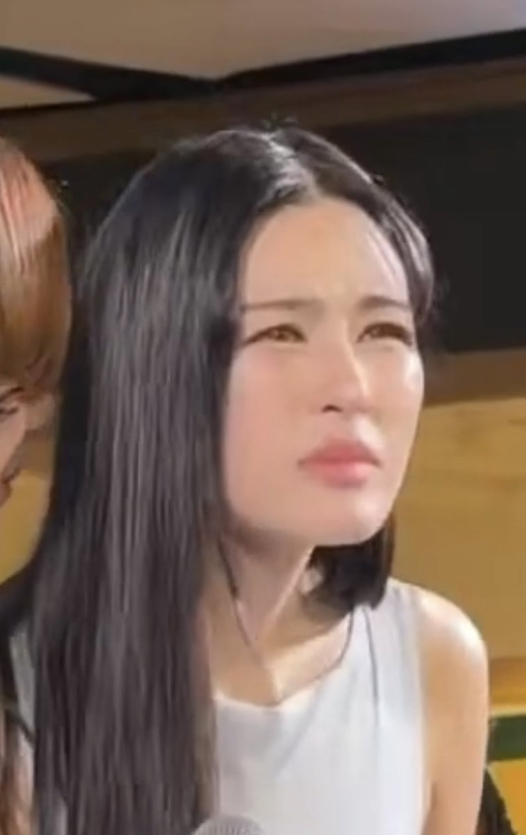 Ac_Sincere's tweet photo. โอ้ยพี่หลิงงงง 55555555555

#TheTouchBluePrintxLingOrm https://t.co/kiLLN18R3v