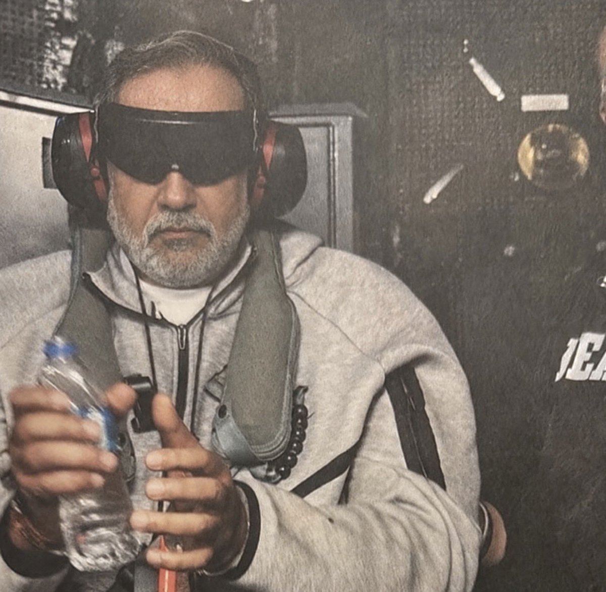 NiohBerg's tweet photo. Hear me out: https://t.co/GU3NvBjCK4