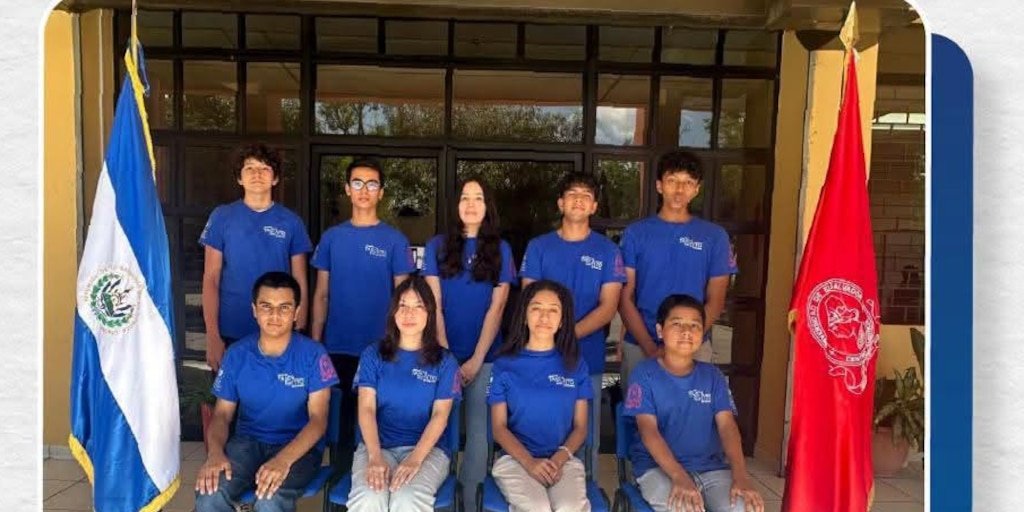InfobaeCam's tweet photo. El Salvador brilló con siete medallas y dos menciones honoríficas en la IX Olimpiada Mesoamericana de Física https://t.co/L50a8aa5RS https://t.co/qYcjkEr9CV