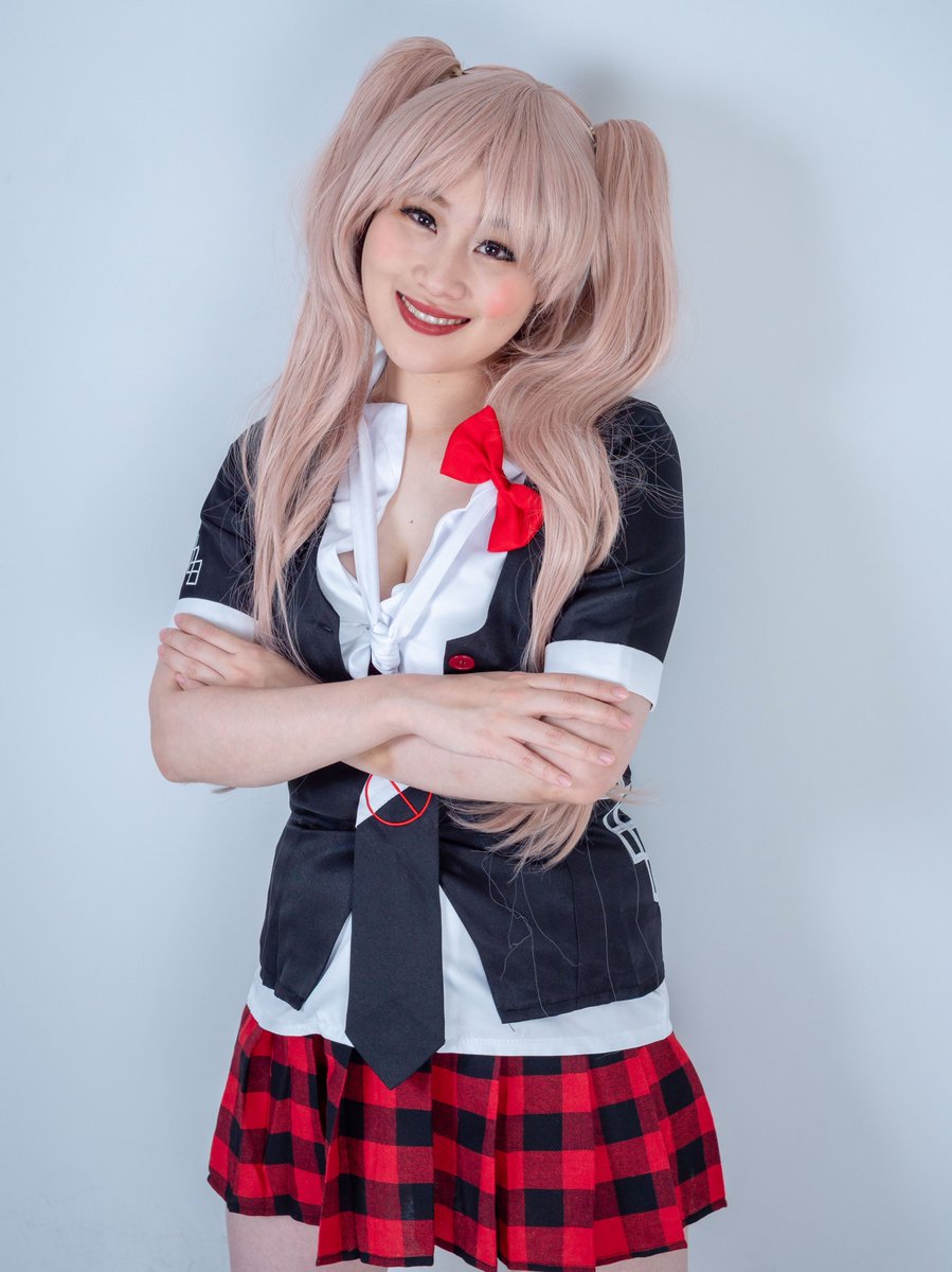 seratocos's tweet photo. 最後に撮影したダンガンロンパの江ノ島盾子です。セラムンやプリキュアとはジャンルの違うギャルのコスなので雰囲気が違っていて面白かったです。

江ノ島盾子：@minakacos https://t.co/BDrsbUgZG2