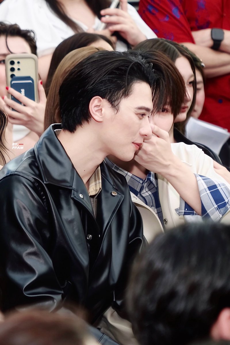 byppam's tweet photo. 260922 : ซุบซิบไรกันค้าบ

KNP ELLEFW26 PRESS
#EFW2026xKengNamping 
#KengNamping #เก่งน้ำปิง ♡ https://t.co/Q3gYLXFjps