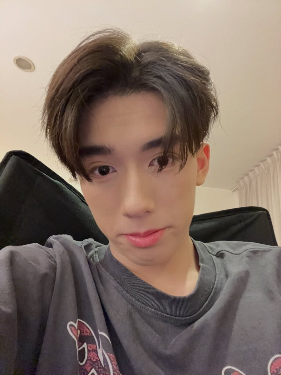 HEROHAVEN_TH's tweet photo. 260922 | IG Update 

💭: Hello Indy, miss you.
See you soon. 🫡🫡
 
[1]
#heroaschawin https://t.co/bE7MvAWBpk