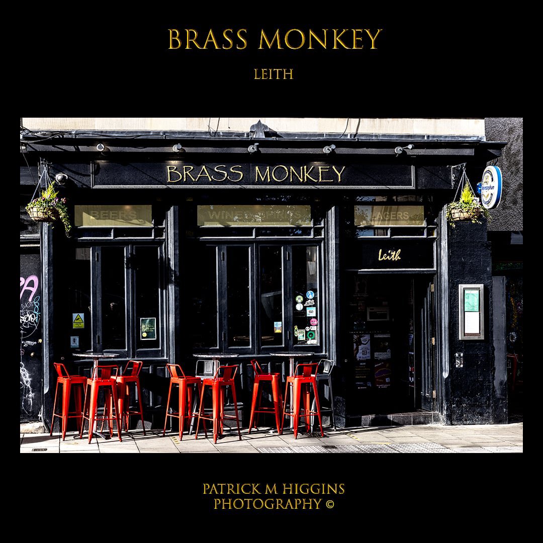 PatrickMHiggins's tweet photo. Brass Monkey. @patrickmhiggins #brassmonkey #leith #redandblack #pubsofinstagram #streetphotography https://t.co/uEegsZLQiB