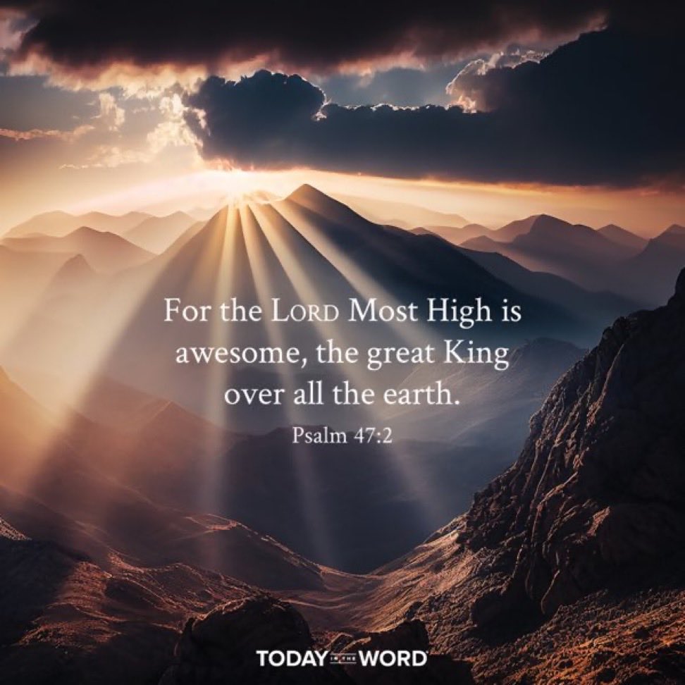 Blackburn3Buddy's tweet photo. “Whatsoever is commanded by the God of heaven, let it be diligently done for the house of the God of heaven: for why should there be wrath against the realm of the king and his sons?” Ezra 7:23 Do everything with zeal for our God in Heaven. Amen https://t.co/JoB6clkG8G