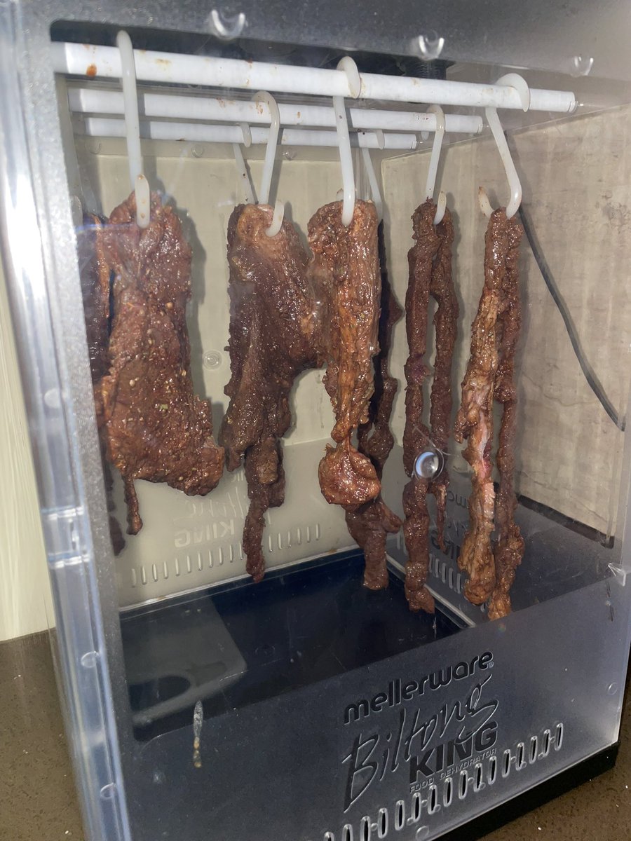 lovebyt_e's tweet photo. @Official_FUNDI Biltong is my taste of home—seasoned with coriander and patience, then dried in my own dehydrator. Every slice carries Mzansi’s tradition of preserving, sharing and gathering. 🇿🇦🥩 #HeritageMonth #KnowMoreBeMore #Fundi #Mzansi #ProudlySouthAfrican #FundiHeritageMonth https://t.co/08ez5TRhXK