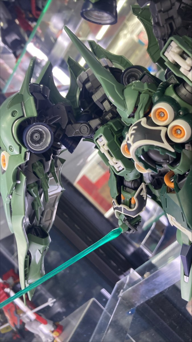 bic_shinjyuku's tweet photo. #バンダイスピリッツ より
9月26日（土）発売のガンプラ「#MGSD クシャトリヤ」を先行展示しております。

HGを超えるハイディテール。
バインダー内部もこの密度で再現されています。
是非当店でご覧下さい。
#機動戦士ガンダムUC https://t.co/AS48e7EcDR