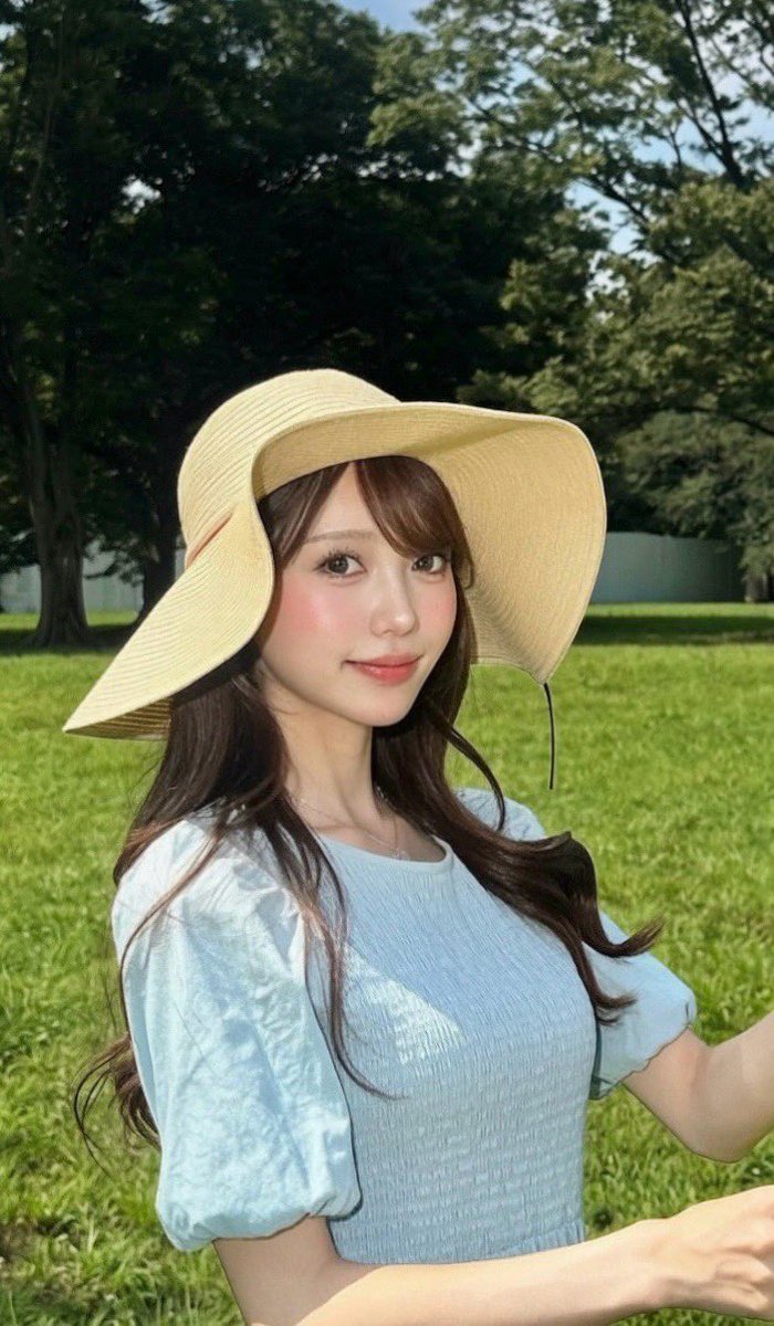 R0406_y's tweet photo. わかる、私もずっっとここの糸リフト気になってて遂にやったんだけど、結論、本当にやってよかったです！！！😭とにかく写真映えするようになった。詳細まとめます📝 https://t.co/t2LBmZn19d