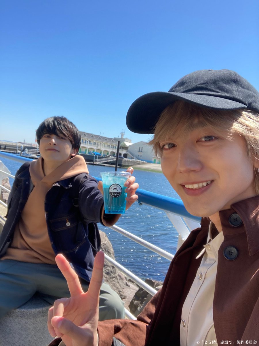 kankn130's tweet photo. 📌おそらく他のBL作品W主演の二人と比べると少なくて貴重な、駒木根さんと新原さんの自撮りツーショまとめ

①〜③ Season1 2話 シーパラ https://t.co/49s1cXrvbm