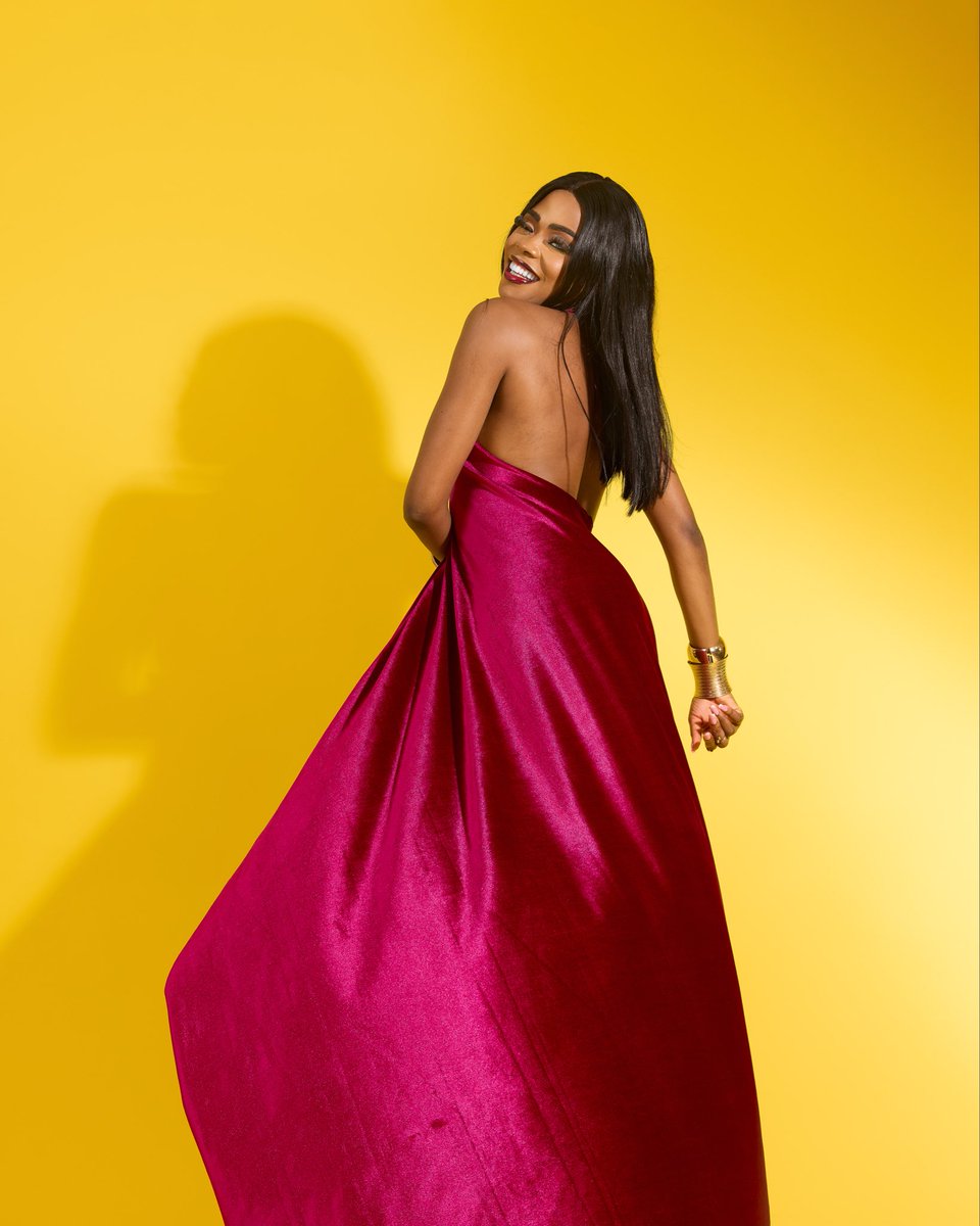 MercedesBbn's tweet photo. Happy birthday to me 
Grateful for where I'm at even more grateful for where I'm headed
As i observe increase in age so shall I observe increase in every detail of my life that will yield me success,peace,ease,prosperity,and everything good
Cheers to a new age
#BBNaija 
#Mercedes https://t.co/yMrAVX5M8T