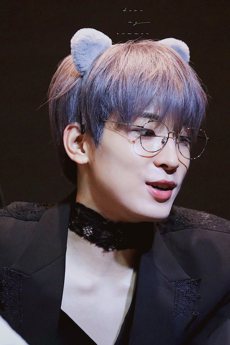 wonwoo17glasses's tweet photo. 190922 뮤직아트 팬싸

𝐃-𝟏𝟎𝟐
무슨 일이 일어날지 몰라서 더 좋아 좋아

#어떤_내일에도_기다리는_내가_있다고 https://t.co/w1O2dERb1c